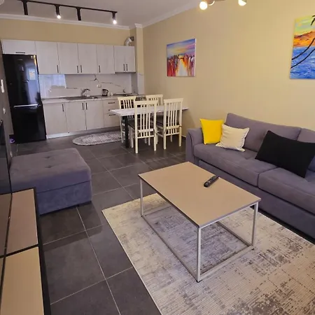 Nova Qerret K5 Apartment *